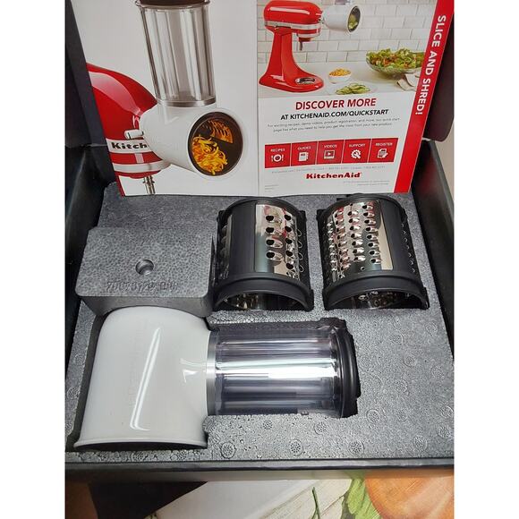 KitchenAid Fresh Prep Slicer/Shredder attachment color white KSMVSA - Picture 4 of 6